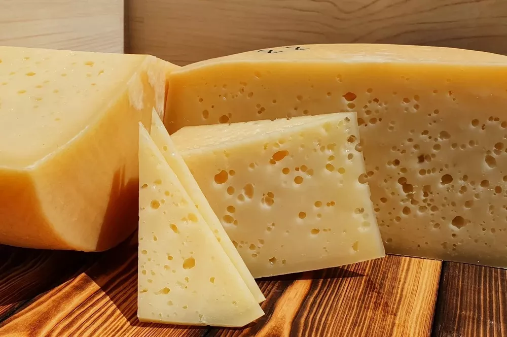 Фотография продукта Белорусский сыр от производителя