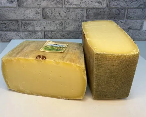 сыр и сырный продукт в ассортименте!!! в Москве 3