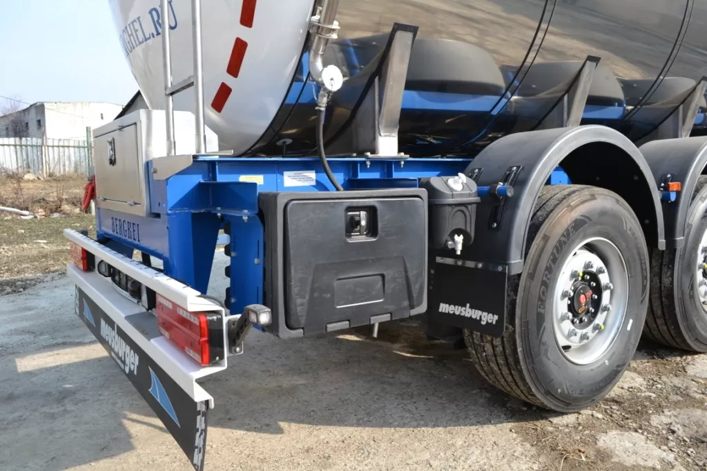 полуприцеп цистерна пищевая berghel 27/4 в Ефремове 7