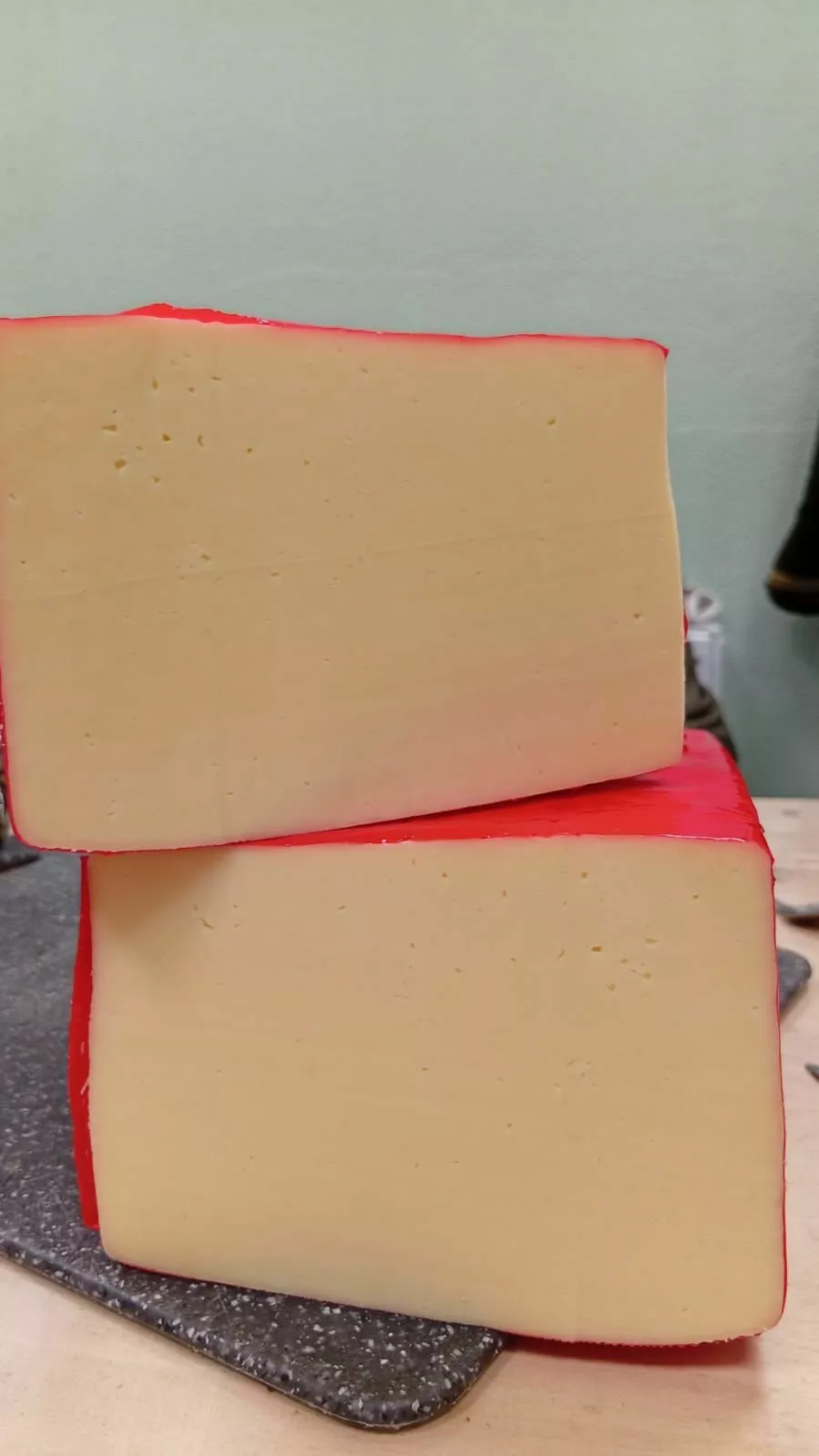 фотография продукта Сыр ГОСТ 50% российский/голландский