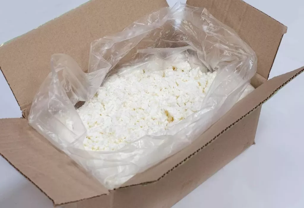 творог обезжиренный, 5%, 9%, оптом в Камышине