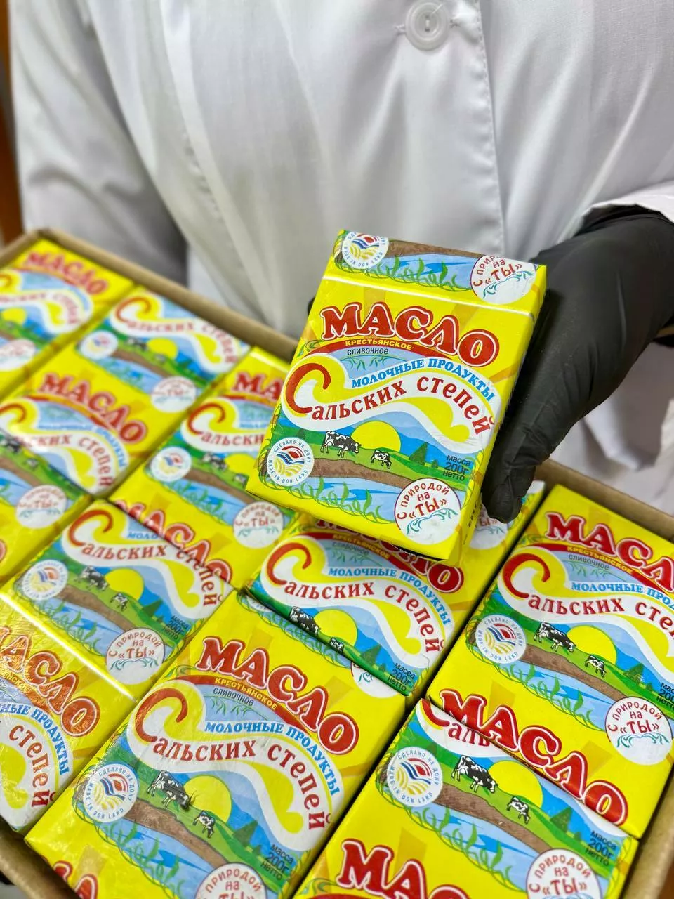 фотография продукта Масло крестьянское 72,5% фасовка