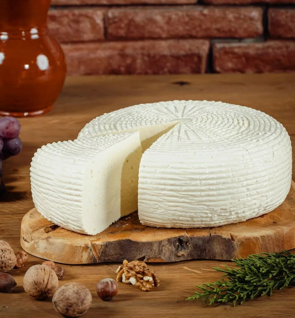 Фотография продукта Грузинский сыр имеретинский ( имерули )