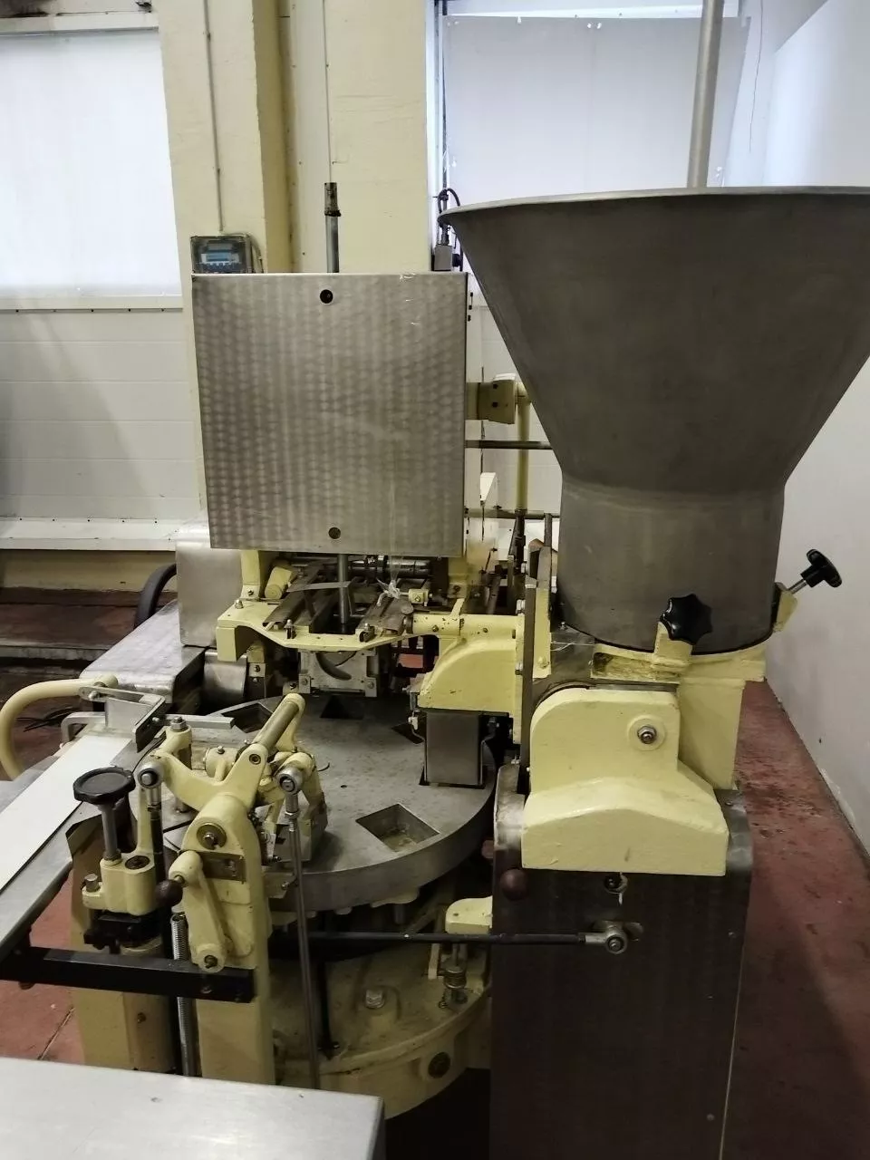 фотография продукта Автомат по фасовке творога арм, арт